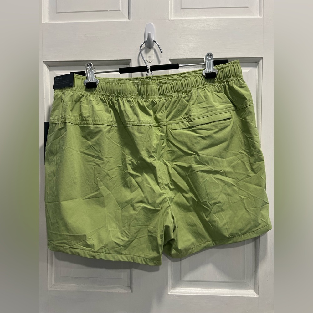 VRST NWT Everyday 5” Relaxed Elastic Waist UV Protection Green Shorts SZ XL NEW - Picture 6 of 10